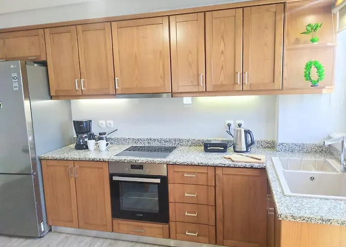 Sea Side View Steps From The & アパート