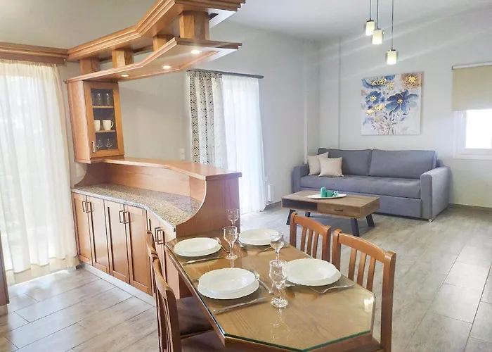 Sea Side View Steps From The & Hanya